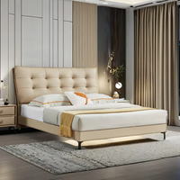 Cama de cuero minimalista italiana, cama principal suave moderna de alta calidad, marco de madera maciza, cama doble lateral al ras