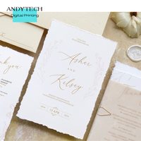 Élégante invitation de mariage style français gaufrée or, page unique/billet, en papier couleur champagne 2025