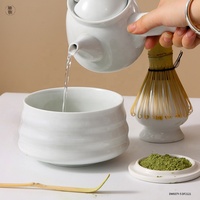 Nouveau kit de bol à thé matcha en céramique blanche moderne et populaire outils de luxe en gros ensemble cadeau matcha avec logo personnalisé