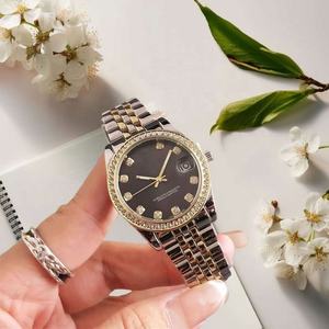 Reloj de Cuarzo para Hombre con Caja de Aleación de 40 mm, Correa de Silicona con Diseño de Cocodrilo, Esfera de Cristal y Diseño de Dibujos Animados - Product Image 6