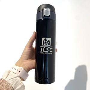 Botellas termo de acero inoxidable con tapa abatible al por mayor de fábrica - Product Image 1