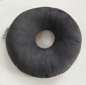 Coussin rond en peluche personnalisé avec logo, en forme de donut, avec trou pour oreilles, pour dormeurs - Product Image 5