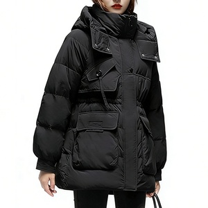 Veste d'hiver matelassée décontractée mi-longue à capuche pour femme Boying, cintrée à la taille, unie, coupe-vent, tendance, chaude, vêtements d'extérieur ODM / OEM - Product Image 5