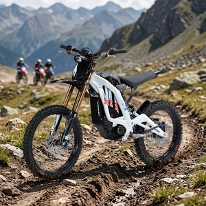 Motocicleta Todoterreno Surron con Luz Envolvente de 10000w, 72V, 35ah, Motor de Alta Potencia de 10kw que Ofrece un Rendimiento Excepcional para Conducción Fuera de Carretera - Product Image 4