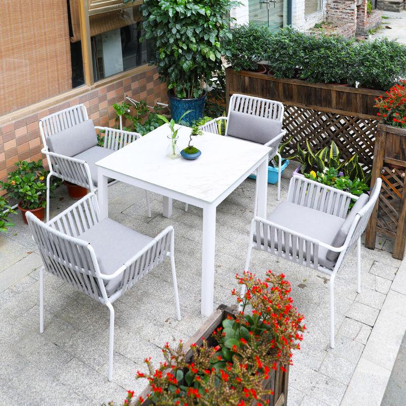 square table(without chair)