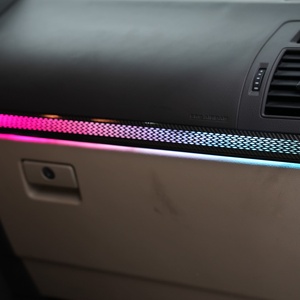 Éclairage d'ambiance intérieur de voiture RHD tendance avec affichage de la température ambiante et avertissement de vitesse de conduite à changement de couleur - Product Image 1