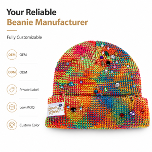 Bonnets d'hiver personnalisés à motif lettres en strass, style vieilli, doublés en <span class=keywords><strong>satin</strong></span> <span class=keywords><strong>de</strong></span> <span class=keywords><strong>soie</strong></span>, avec patch tissé en cristal diamant - Product Image 2