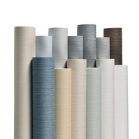 Rouleau de papier peint PVC moderne en gros pour salon, chambre à coucher, décoration intérieure, revêtement mural argenté pour intérieurs de maison