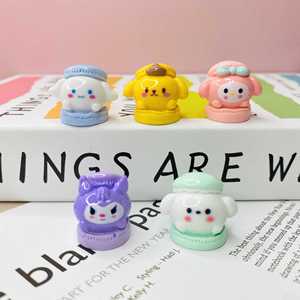 ชุดตกแต่งเค้กการ์ตูนสามมิติ Sanrio ทำจากเรซิ่นพลาสติก ชุดเครื่องประดับ DIY ของตกแต่งตั้งโต๊ะ สำหรับตกแต่งโทรศัพท์มือถือ - Product Image 1