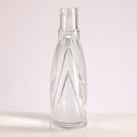 Bouteilles en verre rondes vides, transparentes, pour spiritueux, pour la vodka, emballage de boissons haut de gamme pour les marchés occidentaux