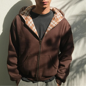 Sweat à capuche marron personnalisé pour homme, entièrement zippé, doublure à carreaux, polaire épaisse, poche <span class=keywords><strong>kangourou</strong></span>, fermeture éclair en laiton, style streetwear décontracté, vente en gros - Product Image 1