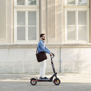 Trottinette électrique iENYRID M4 Pro S+ 12.5ah avec une autonomie de 30 km, une vitesse maximale de 25 km/h, type numérique intelligent disponible en entrepôts américains et britanniques - Product Image 2