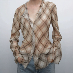 Chemise en ramie à carreaux marron pour femme, coupe décontractée, avec franges, légère et fluide, chemisier unique - Product Image 1