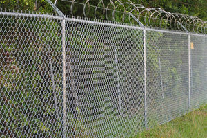 Valla de hierro tejido galvanizado SRX, eslabón de cadena recubierto de PVC fácilmente ensamblado, venta de enrejado de valla ciclónica/tipo de producto de puerta - Product Image 5