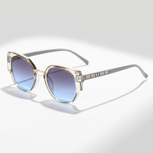 Lunettes de soleil dégradées noir-violet, lunettes de soleil polygonales pour femmes, UV400, lunettes de mode, style streetwear - Product Image 2