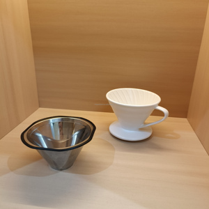 <span class=keywords><strong>Filtre</strong></span> à café réutilisable en acier inoxydable, <span class=keywords><strong>filtre</strong></span> à café en forme de cône, cafetière en métal avec maille fine pour la maison, la cuisine et les voyages - Product Image 6