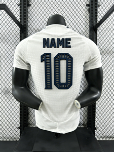 Maillot de football à logo imprimé numériquement sur le devant, 100% polyester, service OEM, qualité supérieure, maillot de club de football - Product Image 1