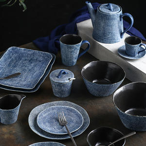 خمر جان مطبوعة من البورسلين الأوروبي, خمر جان مطبوعة من البورسلين الأوروبي قدح من البورسلين ، يأتي مع اللون الأزرق ، من البوليستر ، ويمكن استخدامه في المطاعم ، كما يأتي باللون الأزرق على شكل صينية من البورسلين ، ويمكن استخدامه في المطاعم ، كما يأتي على شكل تمثال من البورسلين على الطراز الأوروبي ، مع اللون الأزرق. - Product Image 1