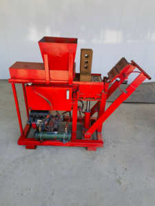 Presse <span class=keywords><strong>à</strong></span> argile hydraulique diesel mobile la plus vendue pour des briques <span class=keywords><strong>à</strong></span> haute densité et une machine <span class=keywords><strong>à</strong></span> fabriquer des briques <span class=keywords><strong>à</strong></span> faible coût de main-d'œuvre - Product Image 2