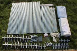 เต็นท์งานเลี้ยงกลางแจ้งขนาด 6x9 เมตร ทำจากท่อเหล็กชุบสังกะสี พร้อมผนังด้านข้างแบบถอดได้ สีขาว สำหรับงานแต่งงาน - Product Image 4