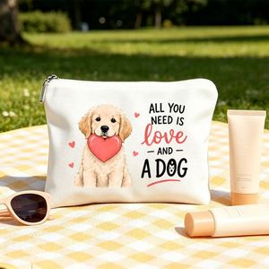Cadeau sur le thème du Golden Retriever pour maman, filles, voyages, anniversaires, trousse de toilette et de maquillage avec fermeture éclair - Product Image 1
