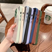 Étui de téléphone pour iPhone 14 Pro Max, style féminin de luxe, avec protection d'objectif d'appareil photo en faux diamant, dos en acrylique