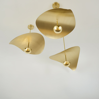 Lustre suspendu LED en laiton sculptural minimaliste italien moderne pour salon, salle à manger, villa, escalier, hôtel, décoration