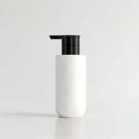 Bouteille de shampooing en plastique transparente givrée blanche personnalisée avec logo, 300 ml, 500 ml, flacon de lotion, pompe pulvérisateur pour les soins de la peau, sérum
