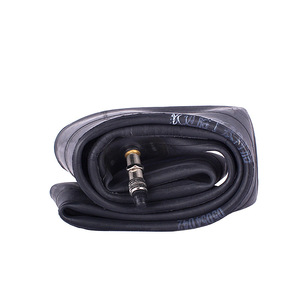 Cámara de aire Cheng Shin 13x2 1/2 de caucho para carretilla, camión volquete y carretilla eléctrica - Product Image 1
