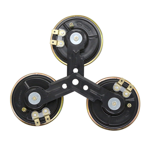 Distribuidor China 70MM Altavoz pequeño colorido una clase Alambre de <span class=keywords><strong>cobre</strong></span> Bocinas de coche 12V 24V - Product Image 4