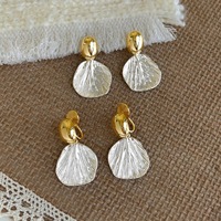 Set Anting Jepit Bentuk Bunga dari Paduan Logam, Tanpa Tindik, Trendi, Retro, Unik, Elegan, Cocok untuk Wajah Persegi, Hadiah untuk Wanita