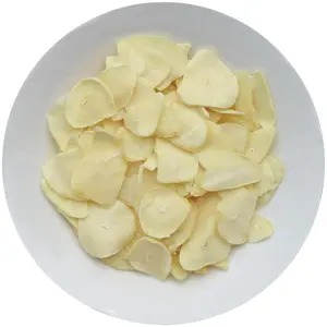 New Crop White Air Dried Garlic Flakes High Quality Chinese Factory Direct Sale