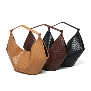 OEM Sac à main pour <span class=keywords><strong>femme</strong></span> Fabbricante Ingrosso Personalizzato Tessuto Pelle Vera Borsa Tote Donna Alta Qualità Grande Capacità - Product Image 3