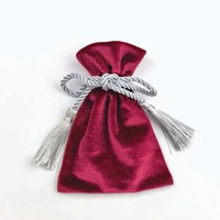 Sacs cadeaux en velours en gros, pochettes en velours rouge bordeaux avec cordon de serrage et pompon, personnalisables avec logo, pour bijoux et petits objets