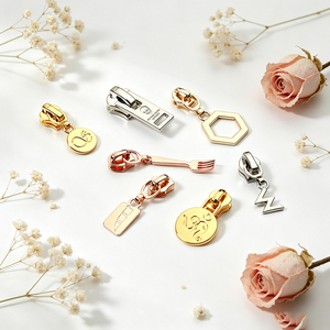 Multi‑Finish Zinc Alloy Zipper <b>Puller</b> Custom Engraved Logo Metal Zipper Pull Tab for Apparel Bags - Product Image 2