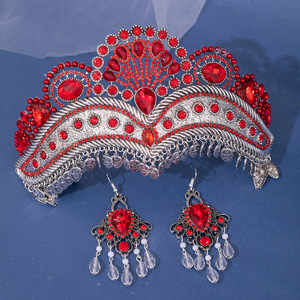 Parure de <span class=keywords><strong>Couronne</strong></span> et Boucles d'Oreilles de Mariée Baroque de Luxe en Cristal, Tiare de Mariage Plaqué Or avec Boucles d'Oreilles à Pompons pour Mariées Musulmanes et Fêtes - Product Image 4