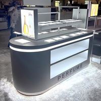 Hochwertiges, umweltfreundliches, langlebiges LED-Licht-Standregal für Make-up, Kosmetik und Hautpflege – ideal für Schönheitssalons