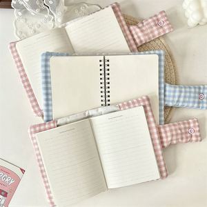 23 Lindas Fundas de Libro de Poliéster con Diseño Floral y Corazones para Niñas, con Bolsillo Portátil para Guardar Diarios - Product Image 4