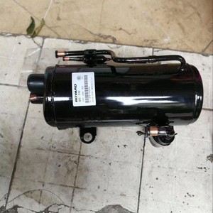 เครื่องอัดอากาศแบบสกรอลล์ไร้น้ำมัน Boyard รุ่น QHD-23K 220-240V R404A สำหรับใช้งานในอุตสาหกรรม - Product Image 4