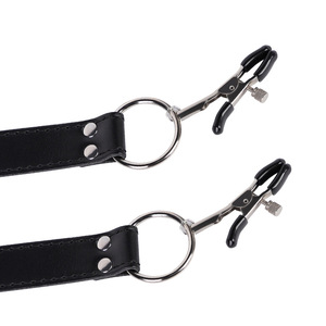 Pinza para pezones negra de cuatro cabezas con anillos para juguete de estimulación para adultos - Product Image 4