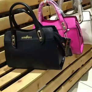 LllyABIN ใหม่มาแรง ราคาถูก ขายส่งจำนวนมาก เสื้อผ้ามือสองคุณภาพดี 90%  แบบแฟชั่น บรรจุในถุง - Product Image 3