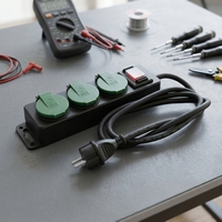 Prise de courant étanche en caoutchouc avec couvercle, type UE, IP44, IP65, IP68, 4 voies, 3 conducteurs, 1,5 mm², PDU, personnalisable, IP44, 250 V, UE Schuko