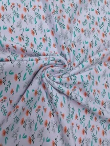 Offre Spéciale sur Tissu en Coton de Haute Qualité, Matière Douce et Lisse pour Vêtements Ethniques et Décontractés, Disponible à la Vente - Product Image 4