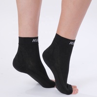 Attelle de soutien de la cheville Chaussettes de fasciite plantaire Chaussettes de compression sans orteil noires et manchon de sport pour pied pour marcheur d'arc
