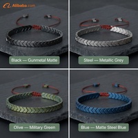 Bracelet Macramé en Hématite avec Pendentif Flèche Chevron, 4 Couleurs (Noir, Acier, Olive, Bleu), Réglable Magnétique, pour Hommes, Style Bohème, Vente en Gros OEM