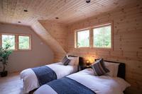 Chalet préfabriqué en bois à 2 étages, 3 chambres, style nordique, cabane de vacances en forêt, villa modulaire préfabriquée en bois pour complexe hôtelier
