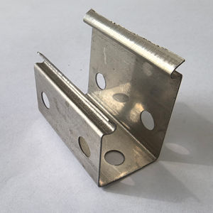 Staffa in lamiera di piegatura CNC in acciaio inossidabile personalizzata elettrosaldata per un facile assemblaggio fabbricazione di metalli per la lavorazione degli alimenti - Product Image 1