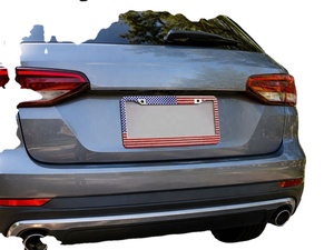 Marco de Matrícula Personalizado con Logotipo y Pedrería Brillante, Soporte de Placa de Coche con Cristales para Regalos de Concesionarios de Automóviles - Product Image 6