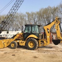 Mini-chargeur de fabrication chinoise d'excavatrice diesel de tracteur de KOMATSU 4x4 capacité de chargement de 2500 kilogrammes caractéristiques de pelle rétro avant chargeur