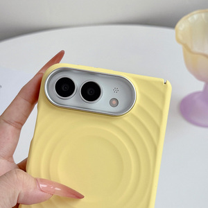 Étui de téléphone magnétique en silicone liquide S038 pour iPhone Duo avec sensation agréable au toucher et protection double axe central - Product Image 3